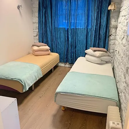 Hostel Sueda *
