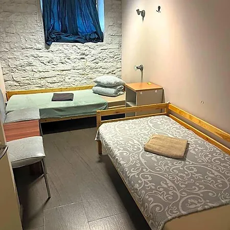 Sueda Hostel *