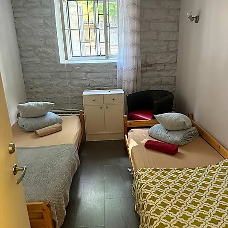 Hostel Sueda